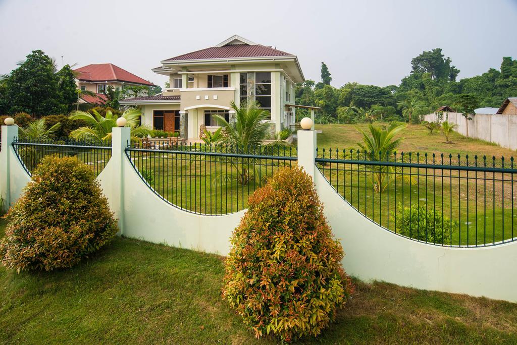 Oasi Fiore Bed & Breakfast Panglao Exterior foto