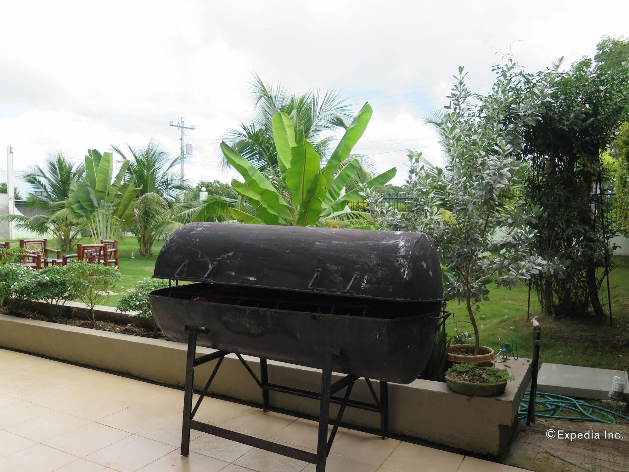 Oasi Fiore Bed & Breakfast Panglao Exterior foto