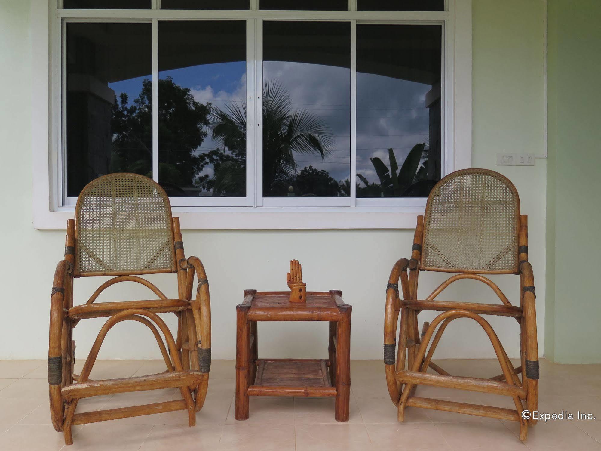 Oasi Fiore Bed & Breakfast Panglao Exterior foto